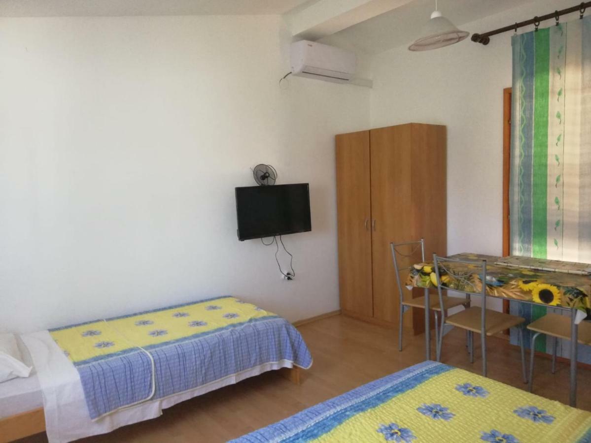 Apartmani Kovacic Murter Kültér fotó