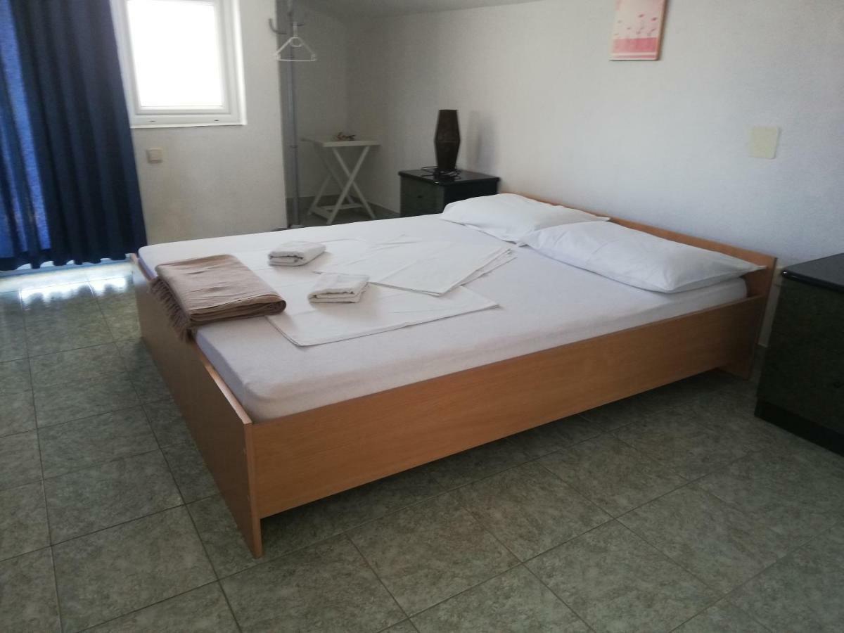 Apartmani Kovacic Murter Kültér fotó